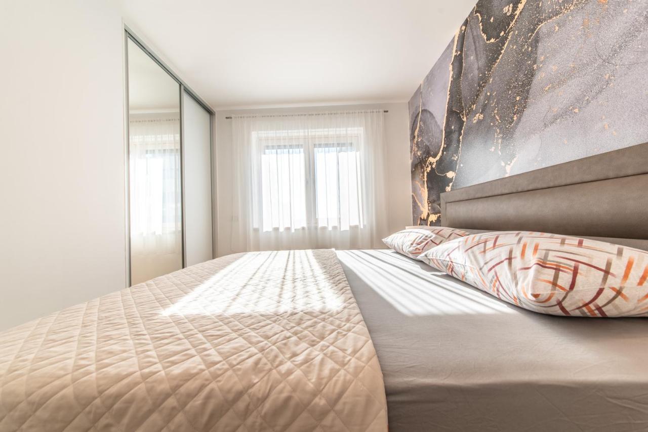 Apartment Bella ซาดาร์ ภายนอก รูปภาพ